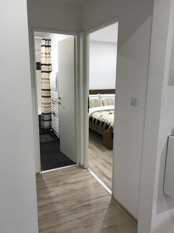 Comfy Apartment - Free Private Parking,Ac,Wi-Fi Карей Экстерьер фото