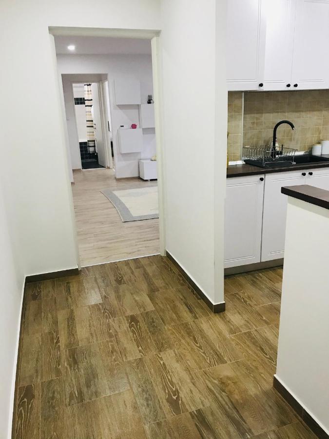 Comfy Apartment - Free Private Parking,Ac,Wi-Fi Карей Экстерьер фото